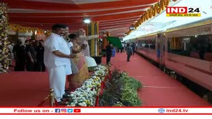 PM Modi ने तेलंगाना में वंदे भारत एक्सप्रेस को दिखाई हरी झंडी,सीएम केसीआर नही हुए शामिल
