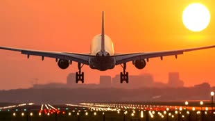 ATF की कीमतों में जबरदस्त उछाल, हवाई सफर पर पड़ेगा असर, नए रेट हुए लागू 