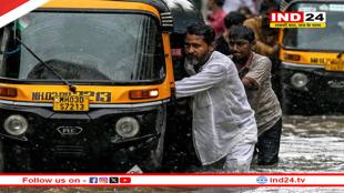 मुंबई में भारी बारिश: स्कूल-कॉलेज बंद, रेड अलर्ट जारी, ट्रैफिक और ट्रेन सेवाएं प्रभावित