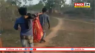 विकास के दावों के बीच शर्मनाक तस्वीर, सतना में ' झोली एंबुलेंस' से प्रसूता को परिजन ले जा रहे थे अस्पताल, रास्ते में हो गई डिलीवरी