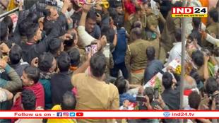 बांके बिहारी मंदिर पहुंचे धीरेंद्र शास्त्री; दर्शनों के लिए भीड़ हुई बेकाबू