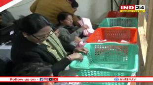 दिल्ली चुनाव की मतगणना जारी, शुरुआती रुझान में अरविंद केजरीवाल, मनीष सिसोदिया और आतिशी पीछे