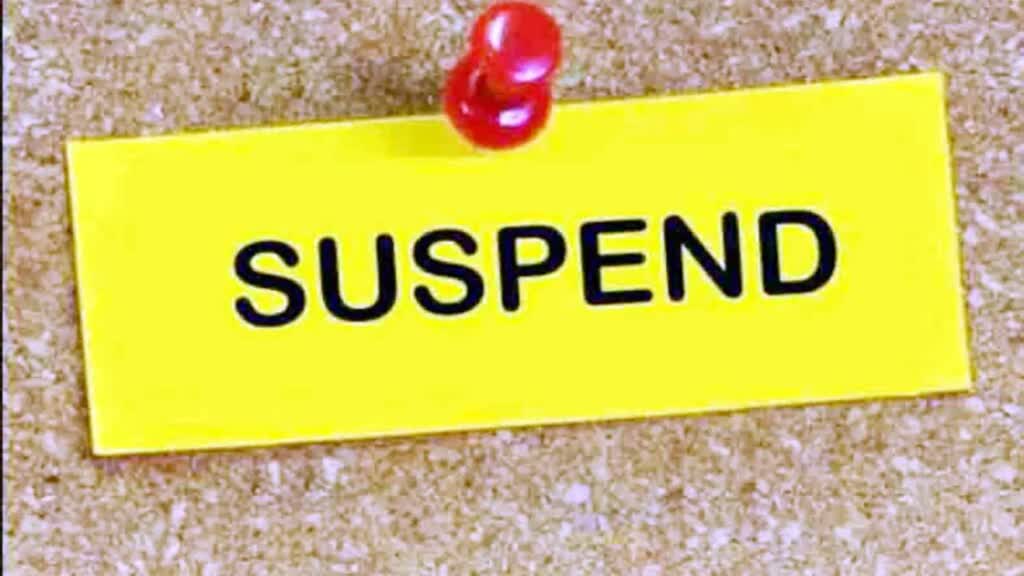 CG NEWS : शर्मनाक!  प्रधान आरक्षक कुलभूषण सिंह निलंबित, शराब पीकर मंदिर के बाहर किया पेशाब