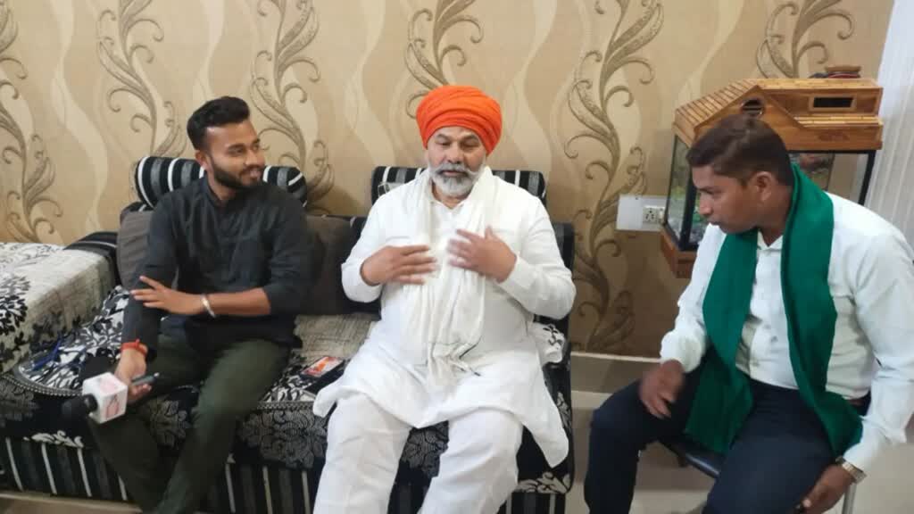 CG NEWS : पूरे साल न्यूनतम समर्थन मूल्य पर खरीद करने की कोई कानूनी गारंटी नहीं दी गई है और न ही किसानों की आत्महत्या और ऋण माफी का कोई उल्लेख किया  : राकेश टिकैत