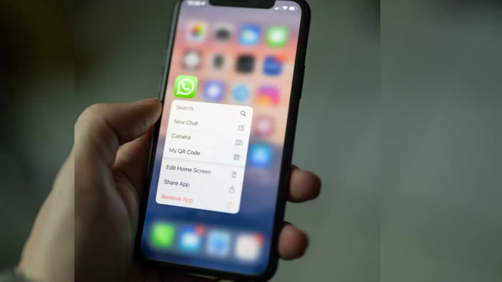 WhatsApp New Feature: वॉट्सऐप के एक्शन बार का बदला-बदला नजर आएगा अंदाज, Green की जगह White हो जाएगा रंग