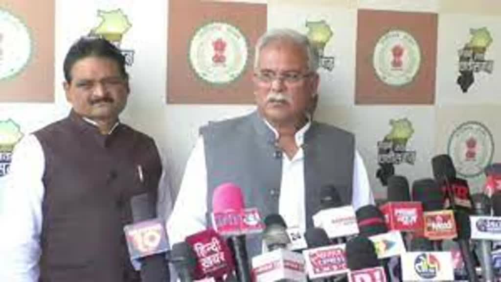 CG News :  केंद्रीय मंत्री गिरिराज सिंह के बयान पर,  CM भूपेश बघेल का पलटवार कहा -  डॉ. रमन सिंह के कार्यकाल में जितने चर्च बने, उतने...... 