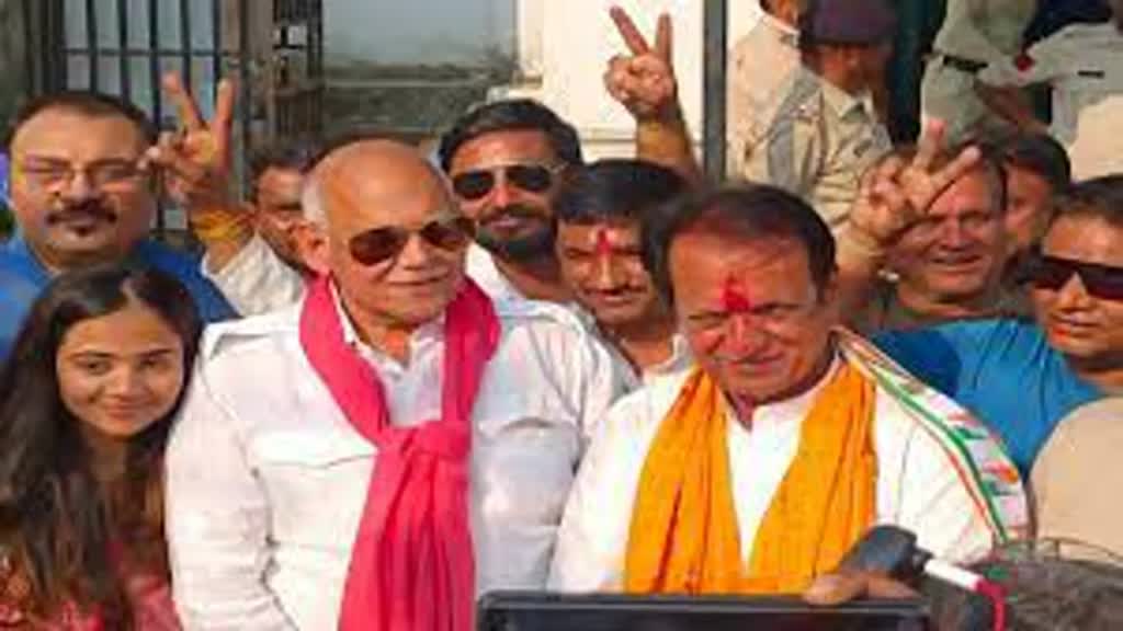 भोपाल में हुजूर से जितेंद्र डागा ने वापस लिया नामांकन, कांग्रेस प्रत्याशी की आंख से छलके आंसू