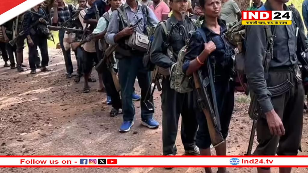 कांकेर में 21 नक्सलियों ने किया आत्मसमर्पण, 18 हथियार किए जमा