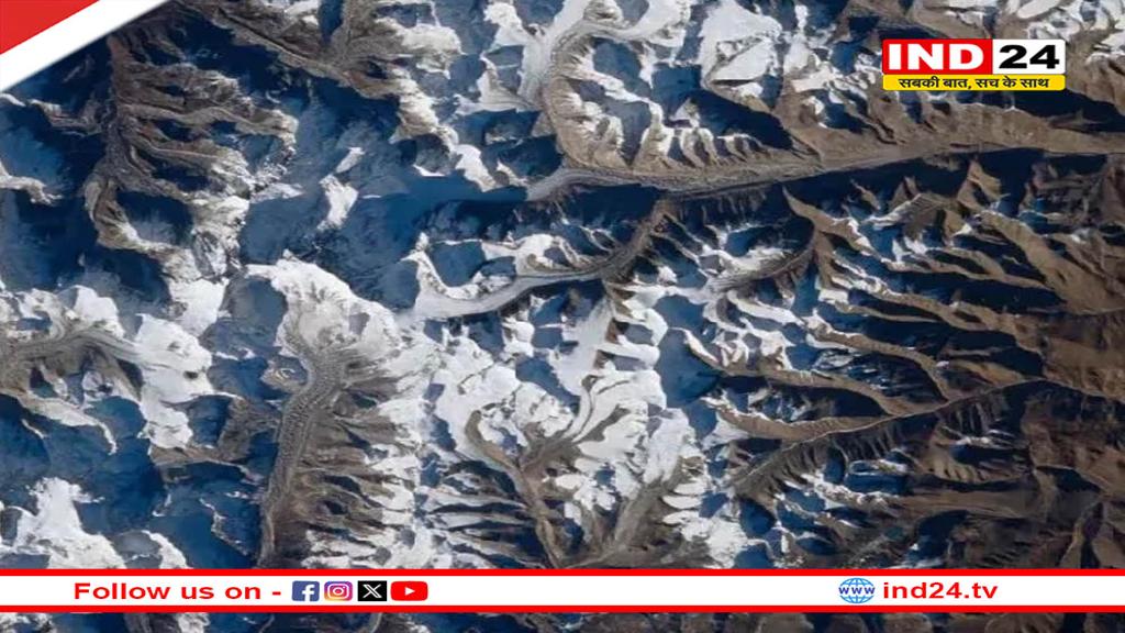 स्पेस से कैसा दिखता है माउंट एवरेस्ट, नासा ने जारी की अनोखी तस्वीर