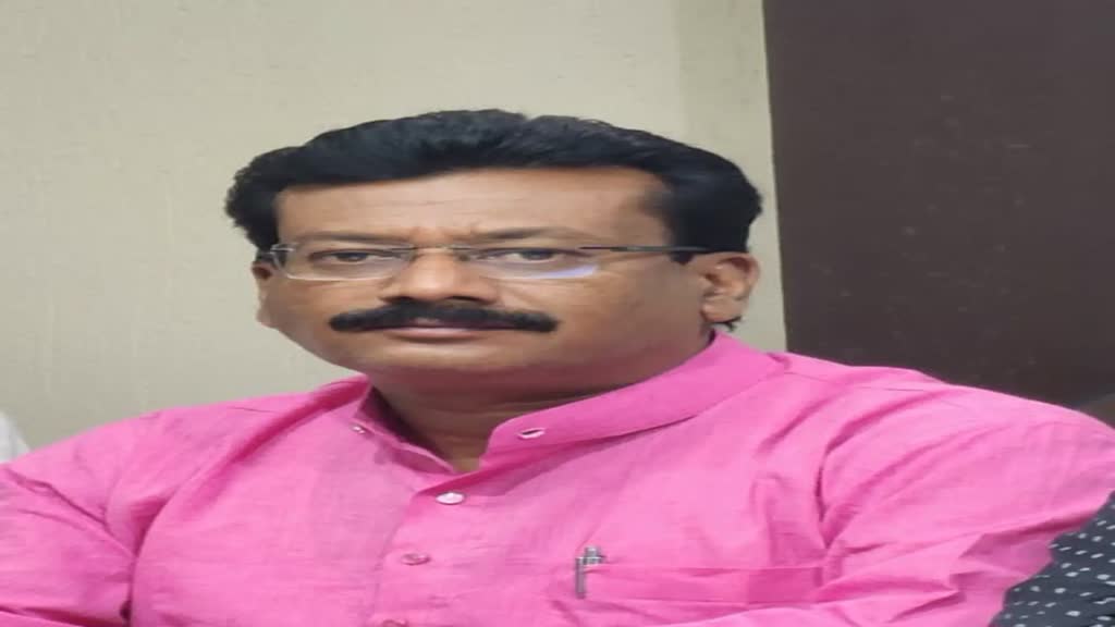 CG NEWS :भाजपा सरकार के मंत्रियों को गुड गवर्नेंस की ट्रेनिंग पर धनंजय सिंह ने बीजेपी कसा तंज, कहा-  सबसे ज्यादा प्रशिक्षण की जो आवश्यकता है वह जनता के साथ सद्वव्यवहार करने की