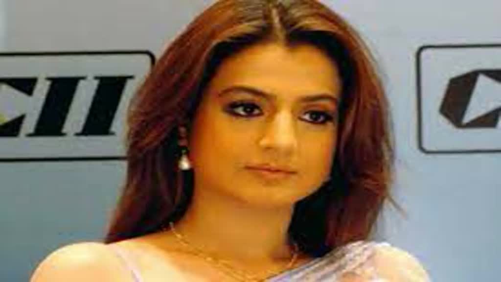 CG NEWS :  दुर्ग आ रही हैं ग़दर फिल्म की अदाकारा अमीषा पटेल, आयोजित कार्यक्रम में करेंगी शिरकत