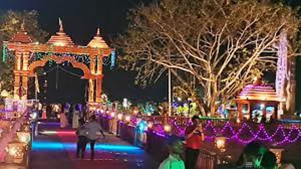 CG NEWS :  चंदखुरी में माता कौशल्या महोत्सव का हुआ भव्य आयोजन, जगमग है भगवान राम का ननिहाल !