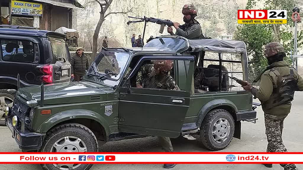 J&K: पुंछ में हेड मास्टर गिरफ्तार, दहशतगर्दों के लिए कर रहा था काम, पाकिस्तानी पिस्टल और दो चीनी ग्रेनेड मिले