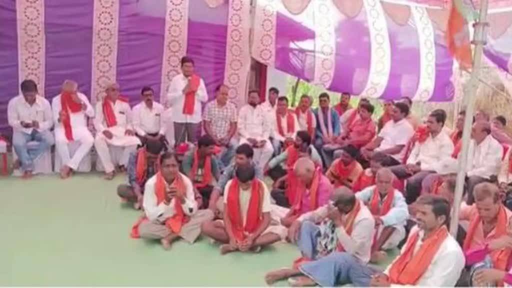 CG NEWS : कांग्रेस  को लगा बड़ा झटका, 125 कांग्रेस कार्यकर्ता BJP  में हुए शामिल