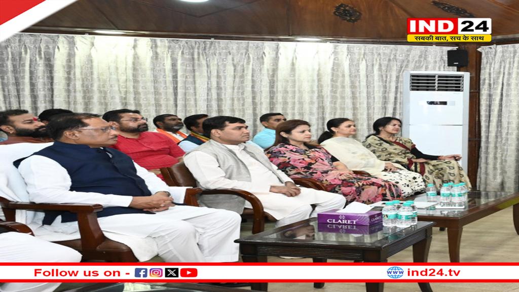 ‘मन की बात’ में पीएम मोदी ने किया बिल्हा की सफाई दीदियों का जिक्र,CM साय ने दी बधाई