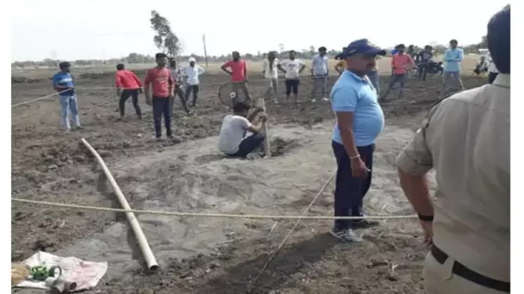 बोरवेल में नन्ही जान..संकट में सृष्टि की जान!