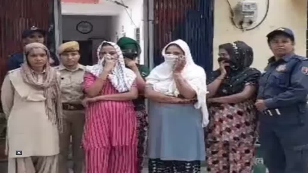 Rajasthan के बांसवाड़ा में 6 बहने निकली नशे की सौदागर, 4 को पुलिस ने किया गिरफ्तार, 50 लाख की ब्राउन शुगर जब्त
