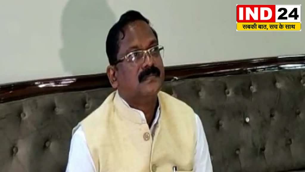 CG News:अमरजीत भगत का बड़ा बयान,कहा-बेरोजगारी बढ़ गया, एक के बाद एक नोट बंदी हुई,ये विफल प्रधानमंत्री का परिणाम है..