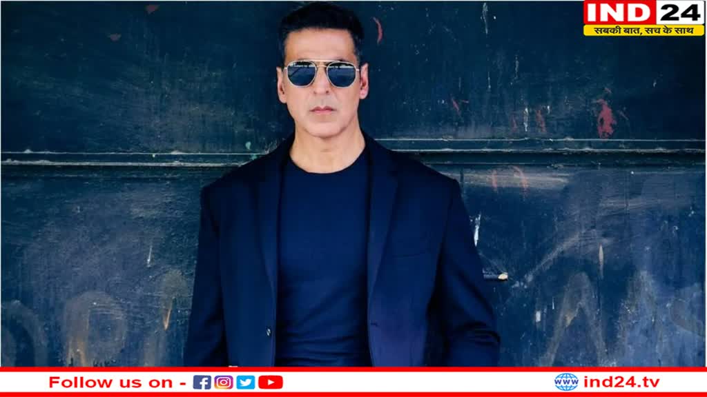 बैरिकेड फांदकार Akshay Kumar के पास पहुंचा फैन, बॉडीगार्ड ने मारा धक्का, ऐक्टर ने किया कुछ ऐसा की देखते रह गए फैंस