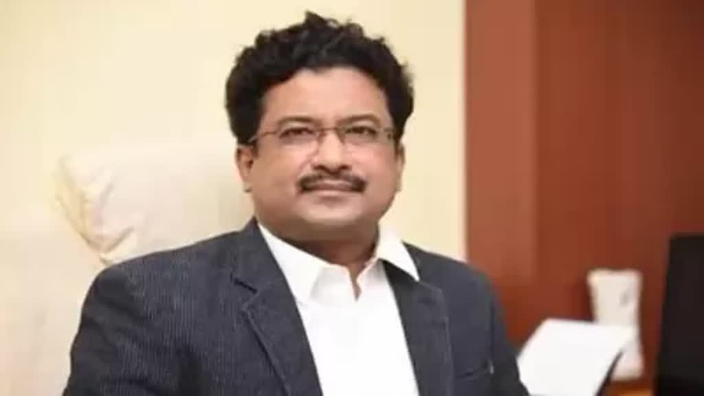 CG  NEWS : वरिष्ठ IAS अफसर सोनमणि बोरा को राज्य सरकार ने दी इस विभाग की जिम्मेदारी, देखें आदेश…