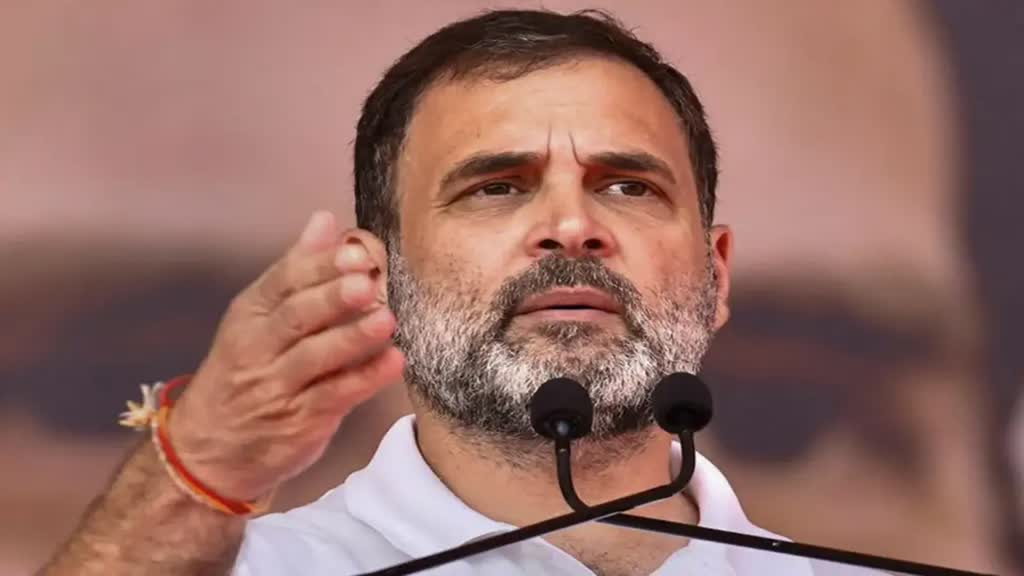 शुरुआती रुझानों में एनडीए को टक्कर देता इंडिया गठबंधन, रायबरेली और वायनाड से कांग्रेस प्रत्याशी राहुल गांधी आगे