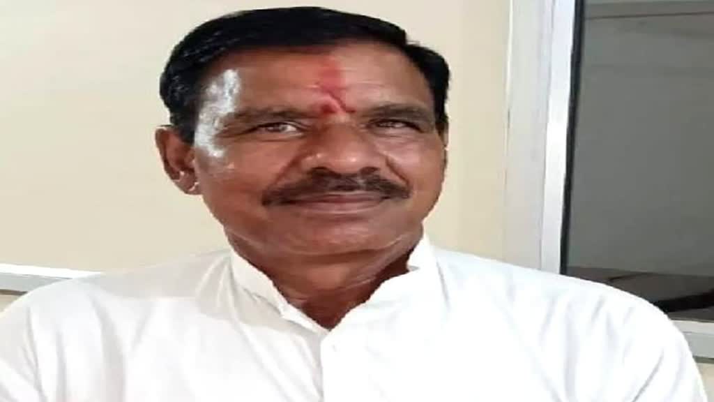 चुनाव से पहले दल बदल का दौर जारी, बीजेपी को लगा बड़ा झटका, कांग्रेस में वापसी करेंगे सिंधिया समर्थक रघुराज धाकड़ 