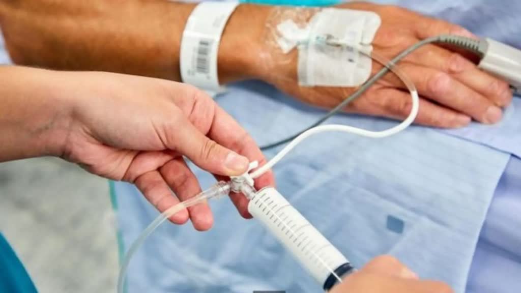 CG NEWS : एनेस्थीसिया स्पेशलिस्ट डॉक्टर की ड्यूटी के दौरान मौत, अस्पताल में मचा हड़कंप