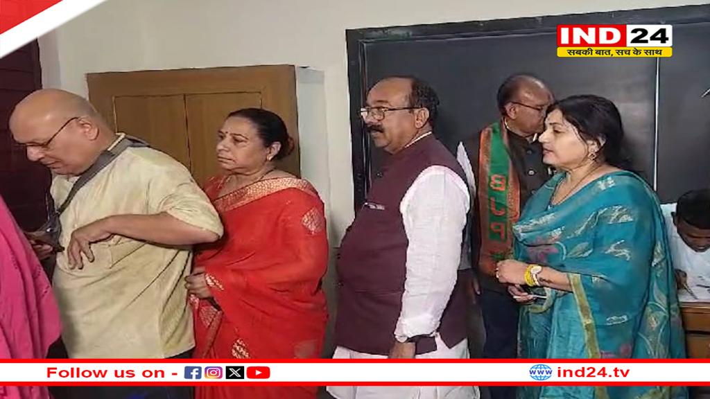 नगरीय निकाय चुनाव, डिप्‍टी सीएम अरुण साव ने कतार में खड़े होकर डाला वोट