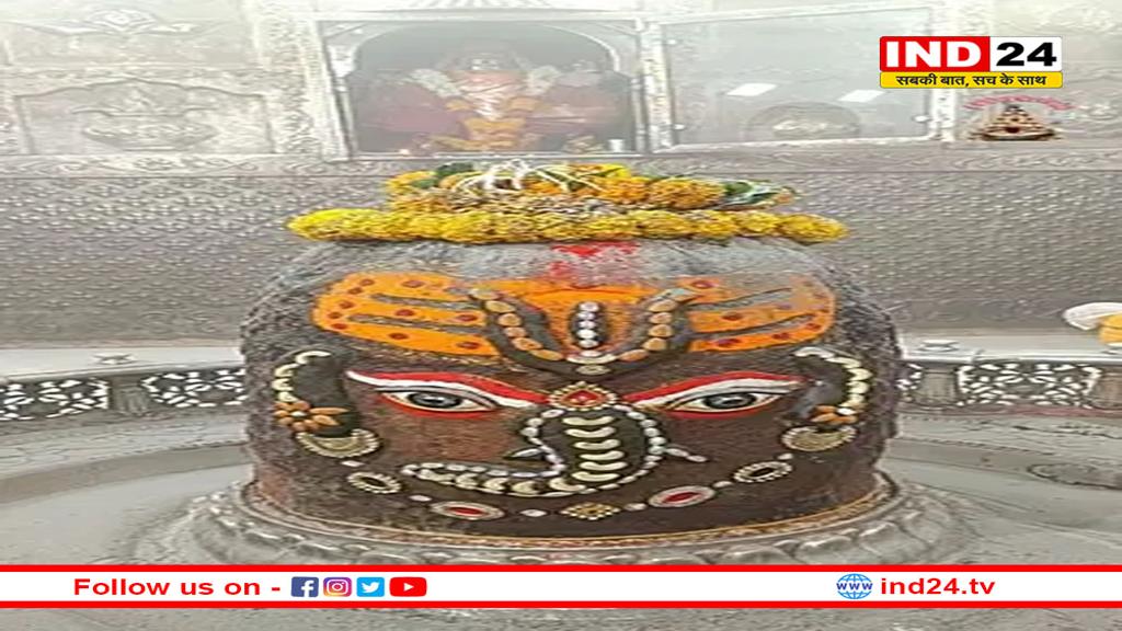 पूर्णिमा और बुधवार के खास संयोग पर श्री गणेश के रूप में सजे बाबा महाकाल