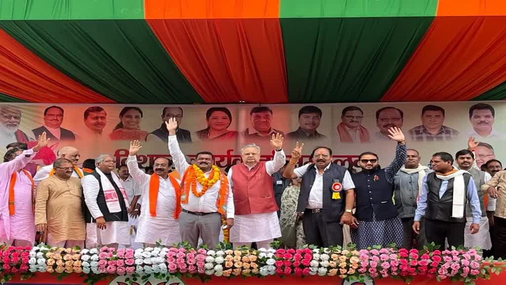 CG NEWS : केशकाल विधानसभा से पूर्व IAS टेकाम को टिकट !