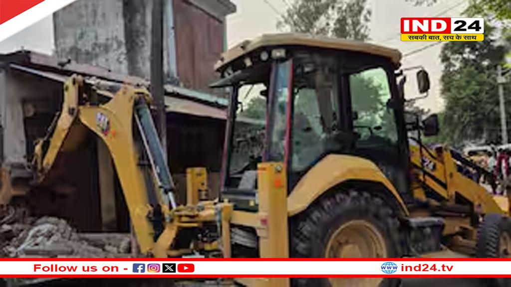उत्तराखंड पेपर लीक मामले में बड़ा एक्शन, मुख्य आरोपी खालिद की दुकानों पर चला बुलडोजर