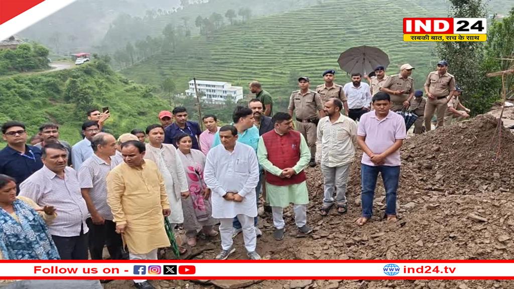 सैंजी गांव के आपदा पीड़ित परिवारों से मिले सांसद बलूनी, मंत्री धन सिंह