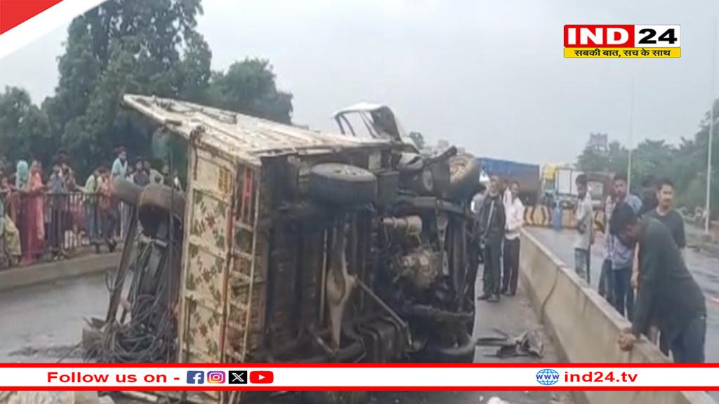 भीषण सड़क हादसा, ट्रक और पिकअप की टक्कर में 3 लोगों की मौत