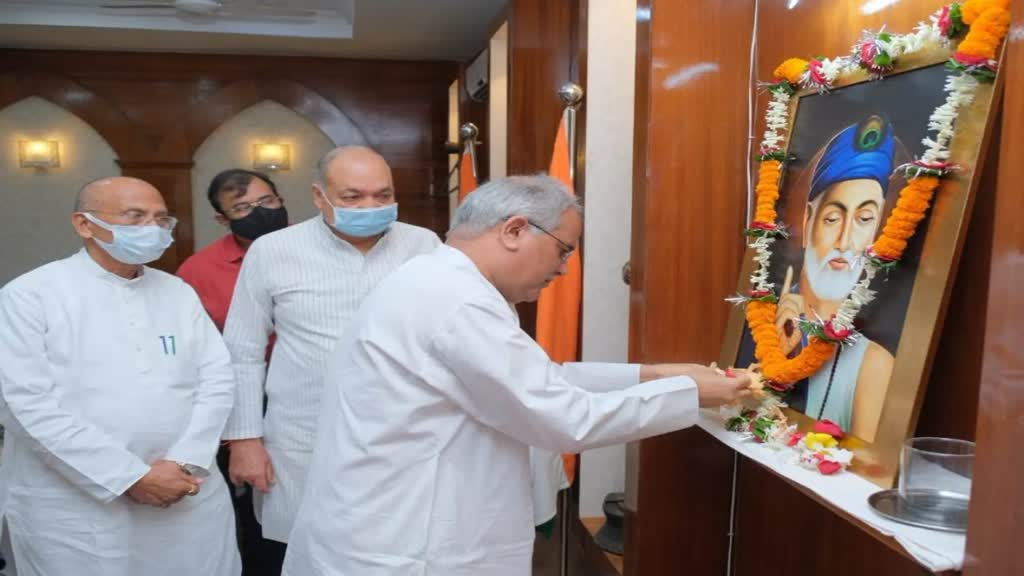 CG News :  सीएम बघेल ने कबीर जयंती की दी बधाई...