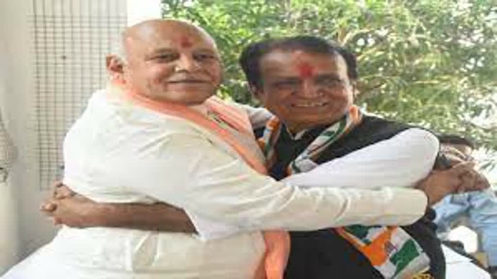 चुनाव मैदान में कूदे पूर्व विधायक डागा, हुजूर में त्रिकोणीय मुकाबले के बढ़े आसार