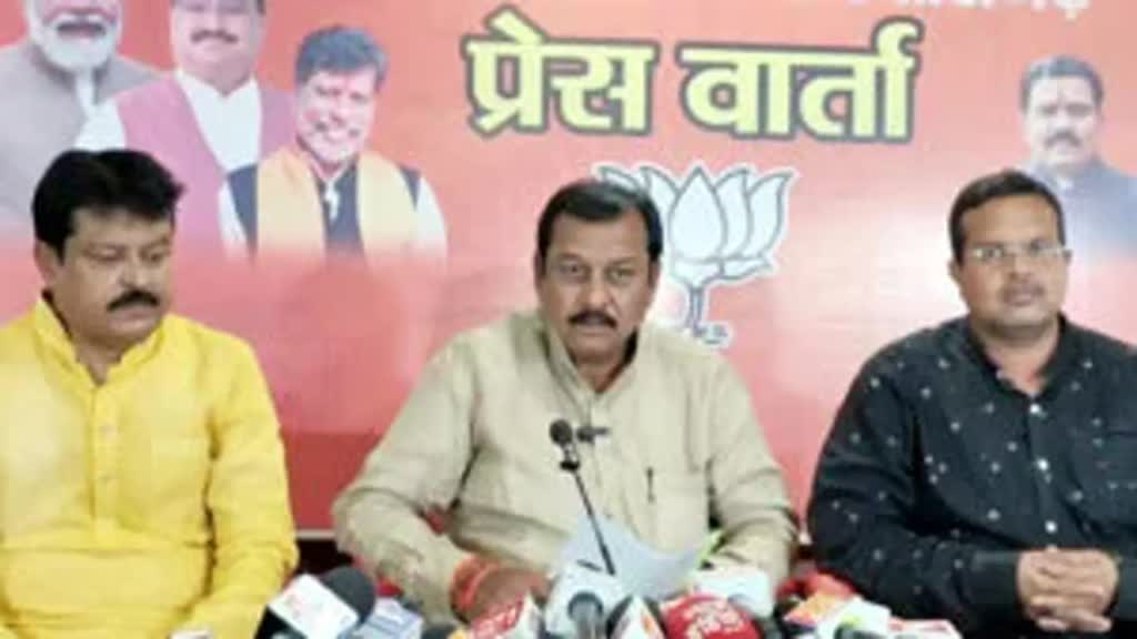 CG NEWS : भाजपा सांसद विजय बघेल ने साधा पूर्व CM भूपेश बघेल पर निशाना, कहा- स्वामी आत्मानंद स्कूलों की दुर्दशा, अव्यवस्था से पूरा प्रदेश वाकिफ