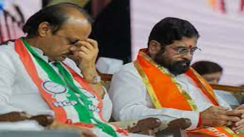 महाराष्ट्र सरकार में सब कुछ ठीक नहीं! अजित पवार की नाराजगी के दावों के बीच सीएम और डिप्टी सीएम ने अमित शाह से की मुलाकात