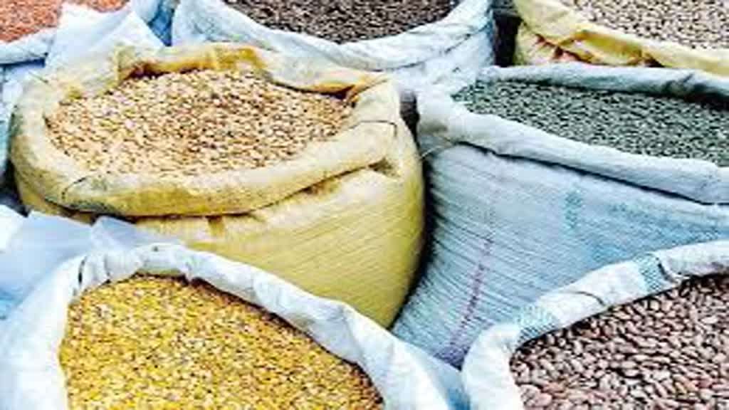 त्योहारों से पहले महंगाई ने दी राहत, सस्ती हुई दालें और सब्जियां, एक महीने में 4 फीसदी तक कम हुए भाव