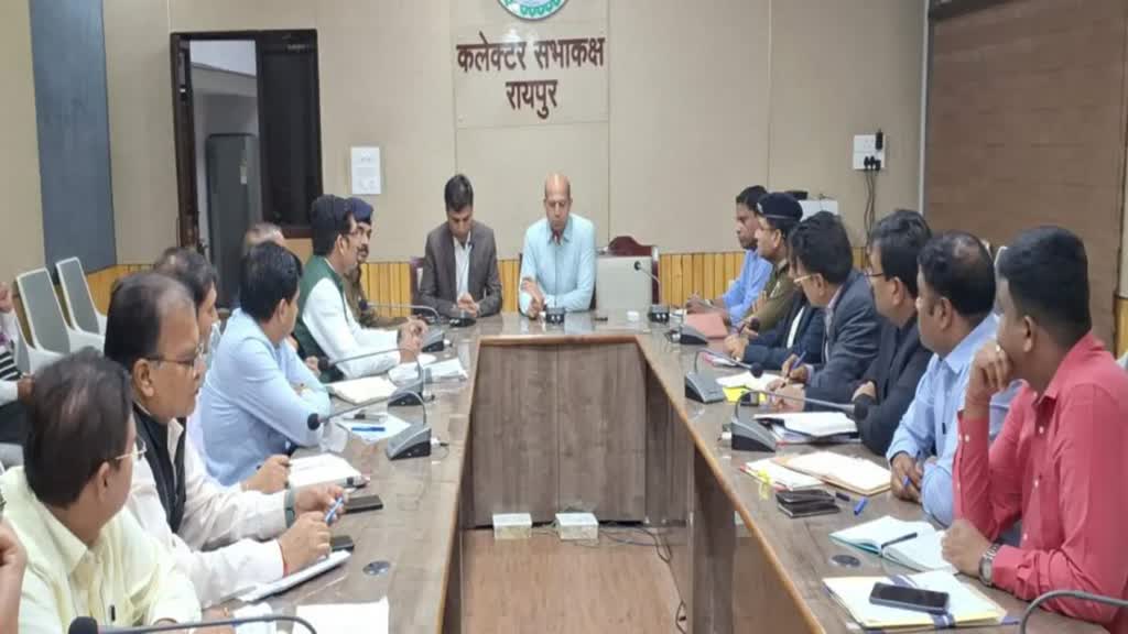 CG NEWS : राजधानी में आपराधिक मामलों पर लगेगा लगाम, अब रात में इतने बजे तक ही खुलेंगे दुकानें....