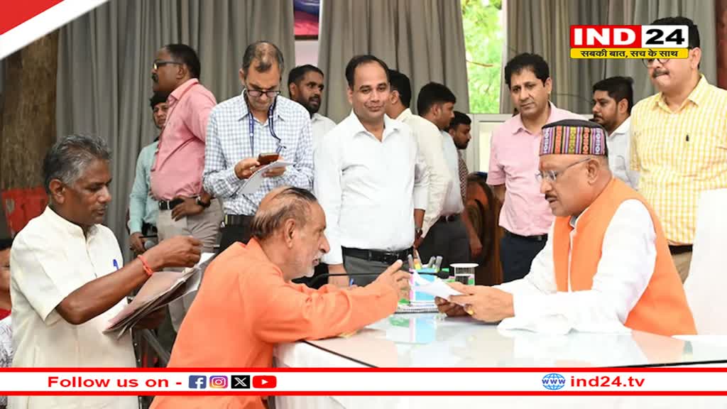 जनदर्शन में आयुषी ने लगाई गुहार, बोली- IAS बनकर करना चाहती हूं देश सेवा, सीएम साय ने कहा- नहीं आएगी कोई बाधा