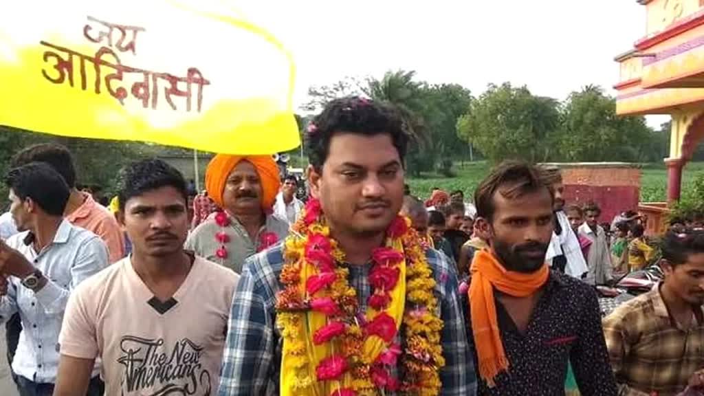 विधायक हीरालाल का बड़ा बयान, बोले सिर्फ भाषणों में ही आदिवासी समाज के विकास की बात करते सीएम