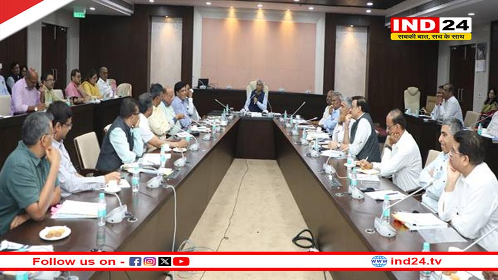 मुख्य सचिव ने की सभी विभागों की समीक्षा, वित्तीय वर्ष 2025-26 की लक्ष्यपूर्ति के लिए दिए दिशा-निर्देश