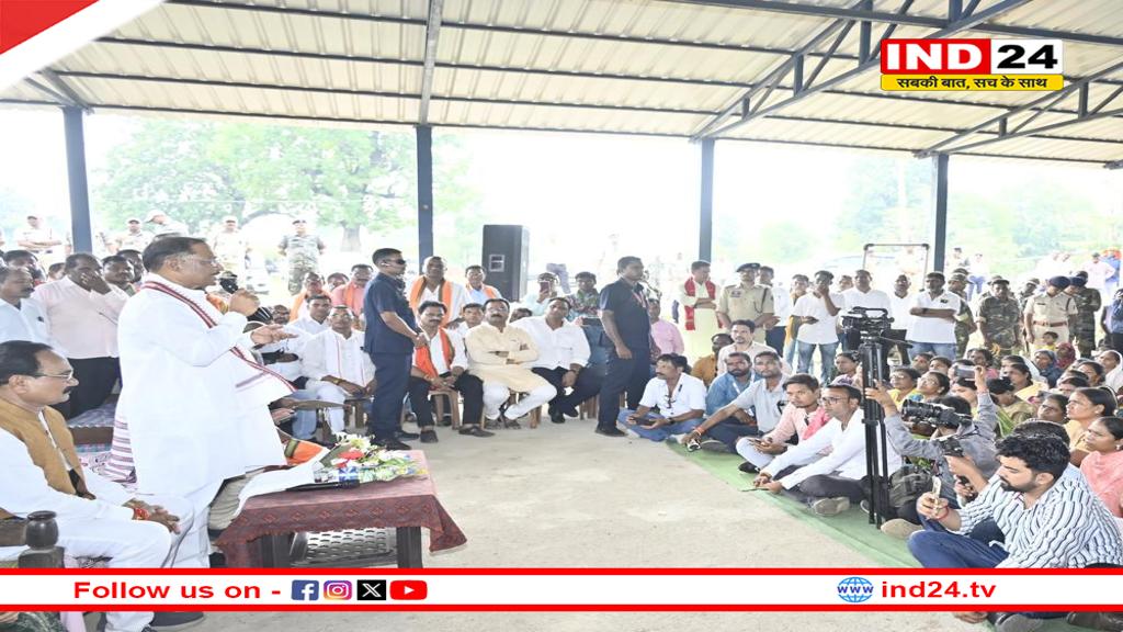 कांकेर के ग्राम मांदरी पहुंचे CM साय, ग्रामीणों से किया संवाद