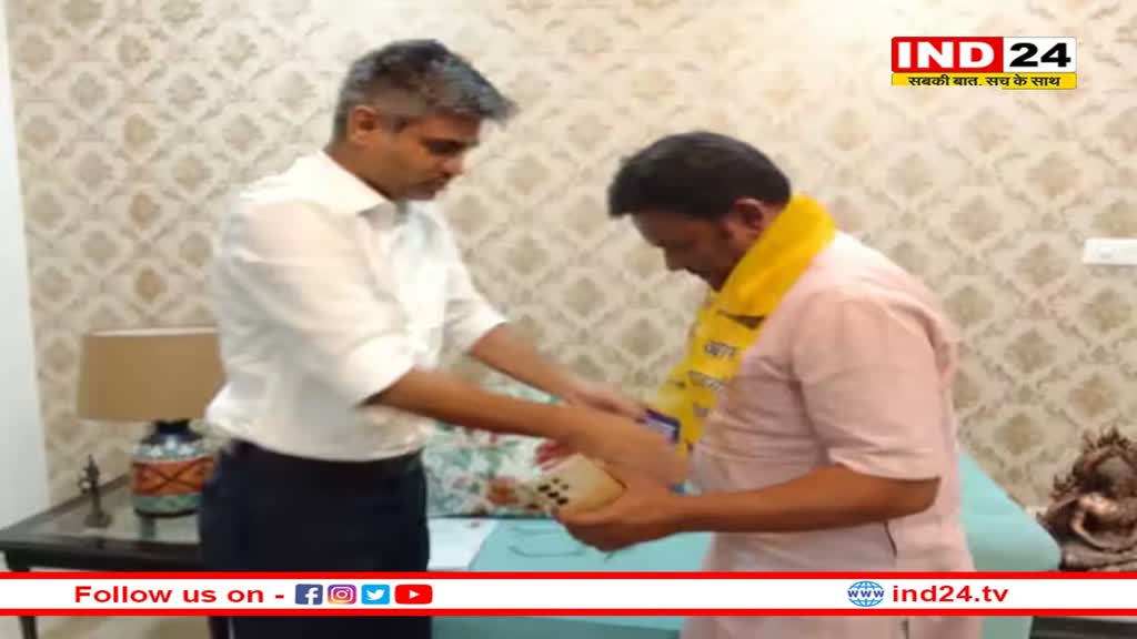 AAP बनी नाराज़ कांग्रेसियों का कंधा, कई नेता बदल सकते हैं दल 