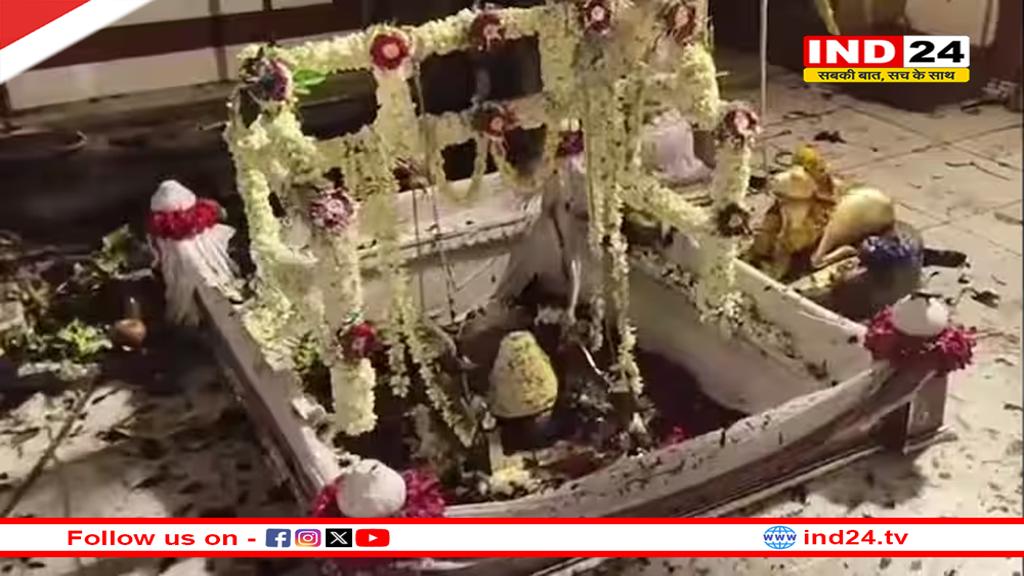 वाराणसी के आत्मविश्वेश्वर मंदिर में लगी आग, 7 लोग झुलसे