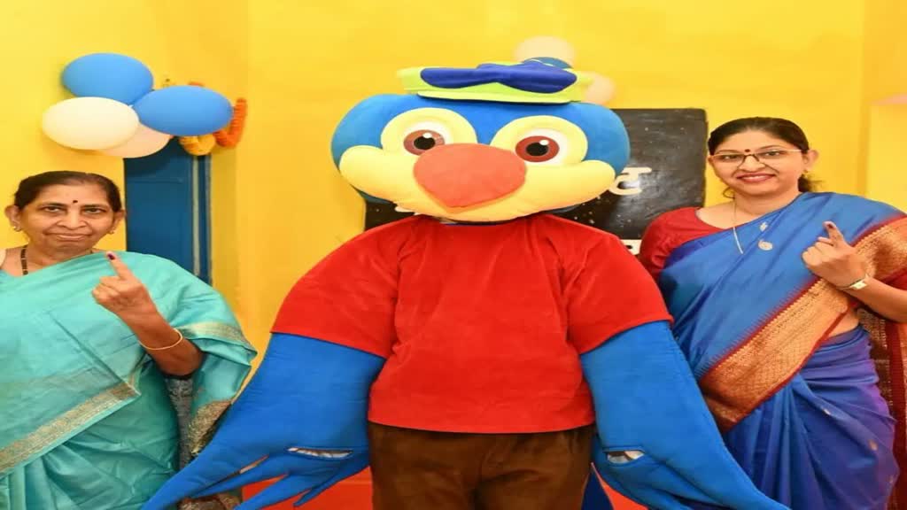 CG NEWS : 70 सीटों पर वोटिंग जारी मुख्य निर्वाचन पदाधिकारी कंगाले, मुख्य सचिव, अपर मुख्य सचिव, सभी वोटर्स से अनिवार्य रूप से वोट डालने की अपील की.....