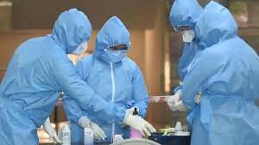 CG NEWS :  सावधान ! तेजी से पांव पसार रहा कोरोना,  8 नए मरीजों की पुष्टि, एक्टिव मरीजों की संख्या हुई 71....