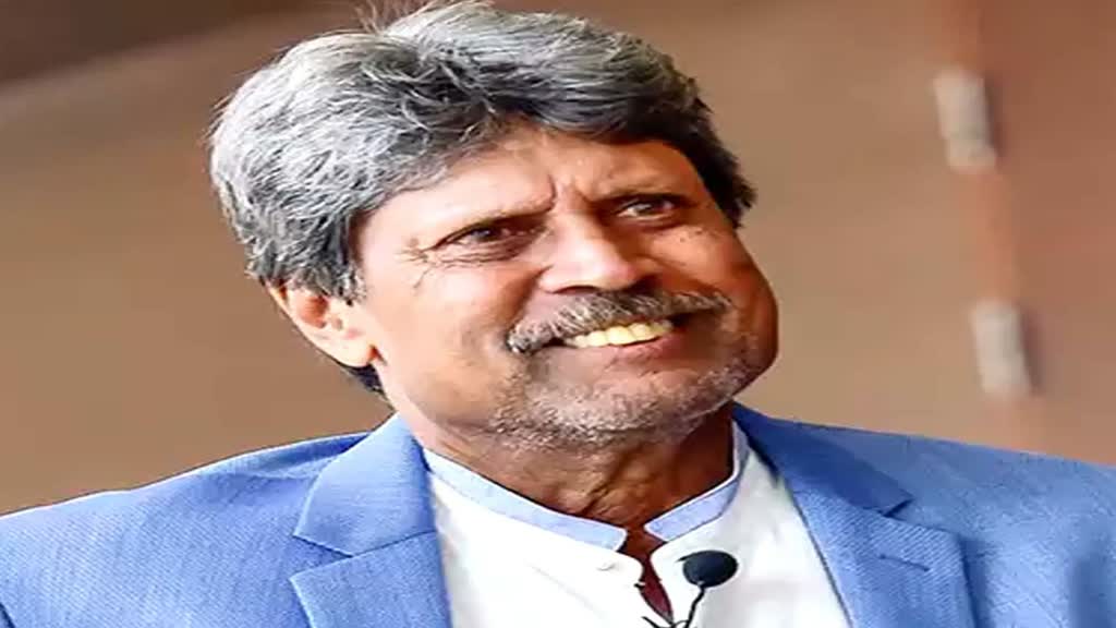 कपिल देव ने किया मतदान, पहली बार वोट डाल रहे युवाओं से की ये अपील