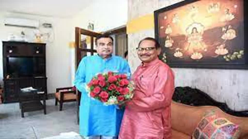 CG News : कैबिनेट मंत्री प्रेमसाय टेकाम ने केन्द्रीय मंत्री नितिन गडकरी से की मुलाकात, अंबिकापुर-बनारस मार्ग को राष्ट्रीय राजमार्ग का दर्जा देने का किया अनुरोध...