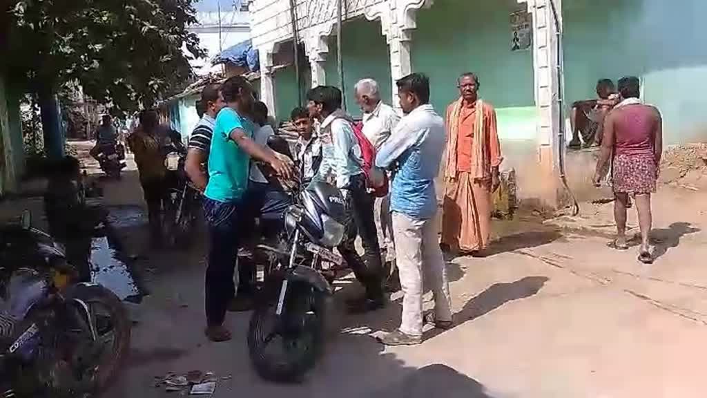 CG NEWS : छत्तीसगढ़ में दूसरे चरणों के मतदान जारी, यहां मतदाताओं ने किया मतदान का बहिष्कार, ये है वजह....